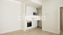 Kitchen of Flat for sale in  Madrid Capital  with Heating