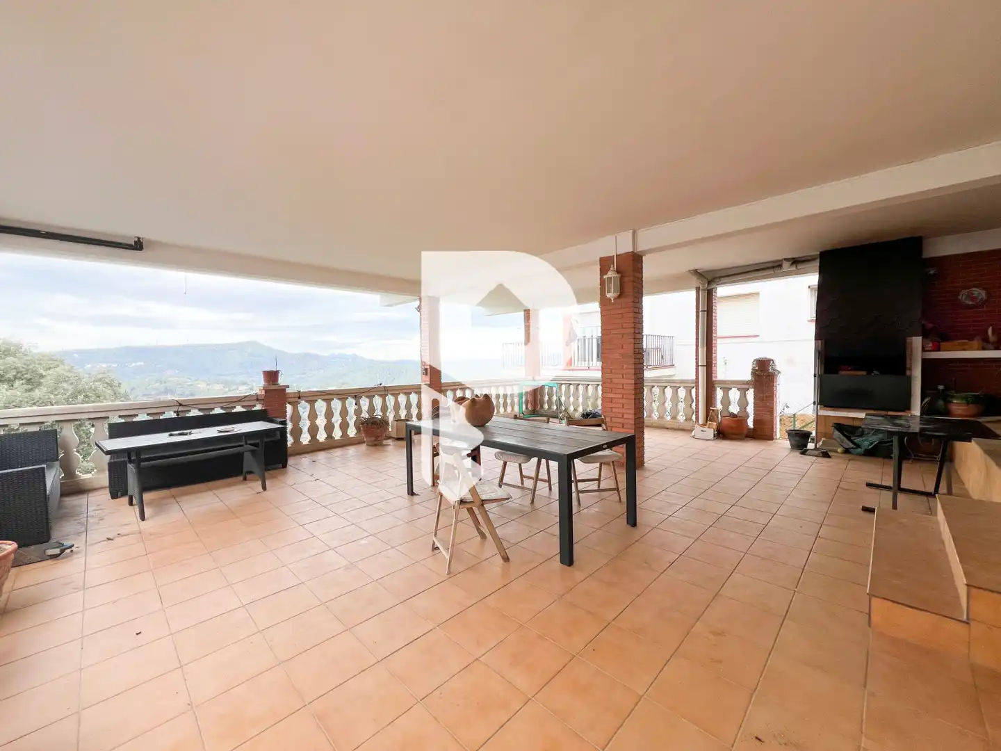 Terrassa de Casa o xalet en venda en Torrelles de Llobregat amb Aire condicionat, Calefacció i Jardí privat