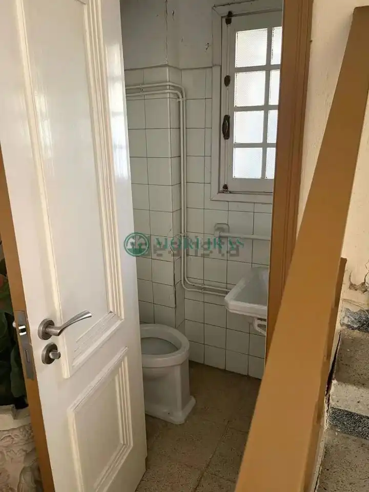 Baño de Casa o chalet en venta en Ourense Capital  con Calefacción y Jardín privado