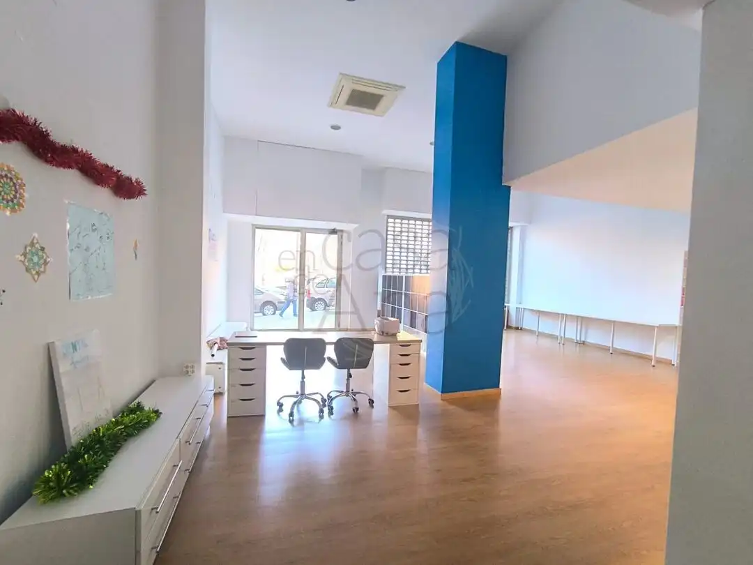 Business premises for sale in Jardines Gernika, imagen 5