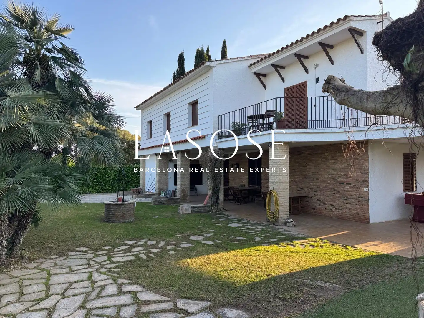Exterior view of Houses for sale in Sitges  with Heating, Private garden and Parquet flooring