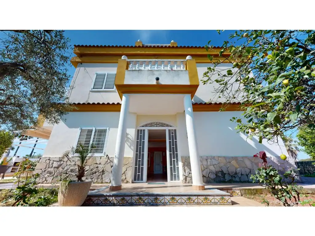 Exterior view of Houses for sale in Castellón de la Plana / Castelló de la Plana