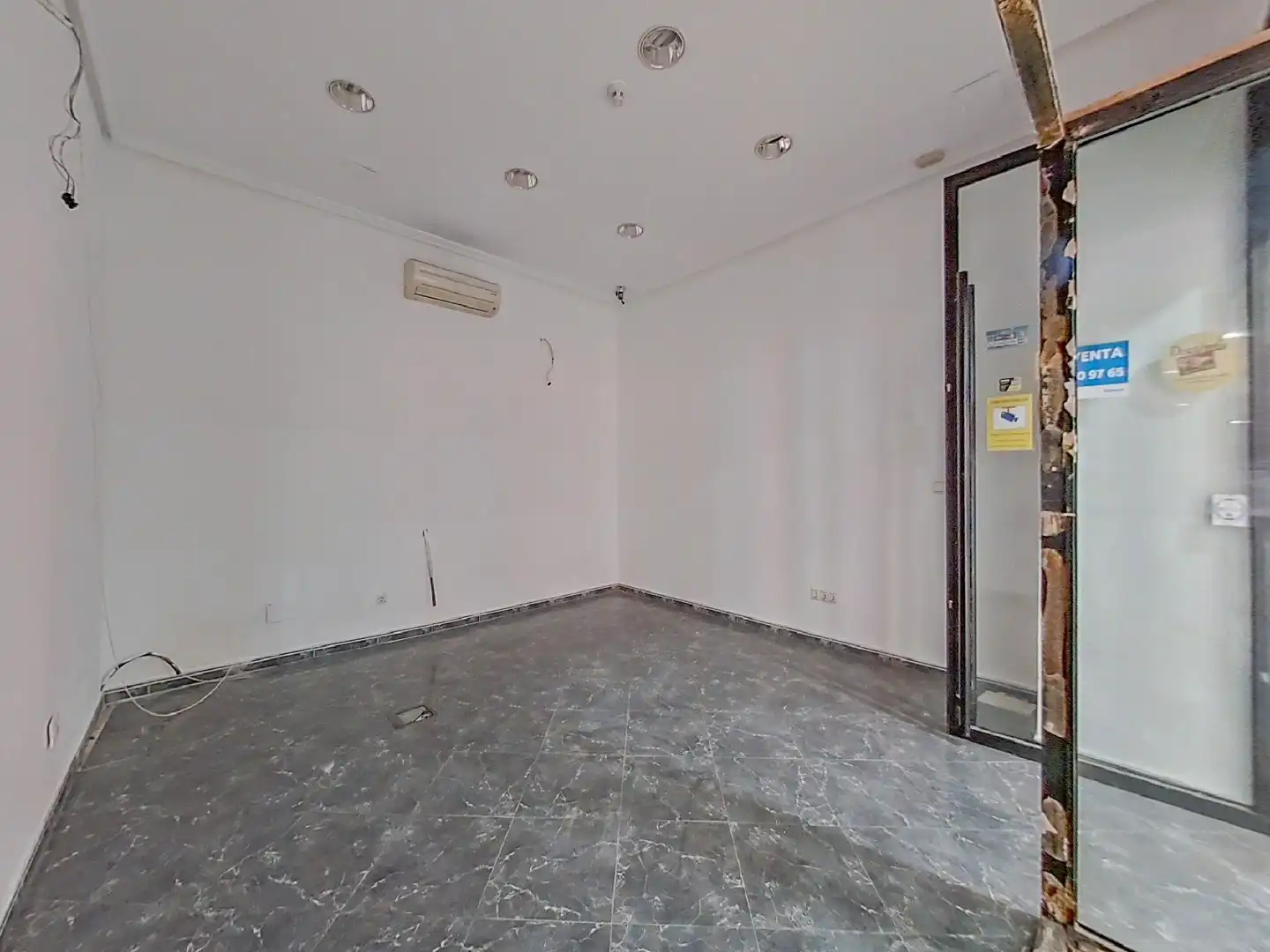 Local en venta en Alcalá de Henares