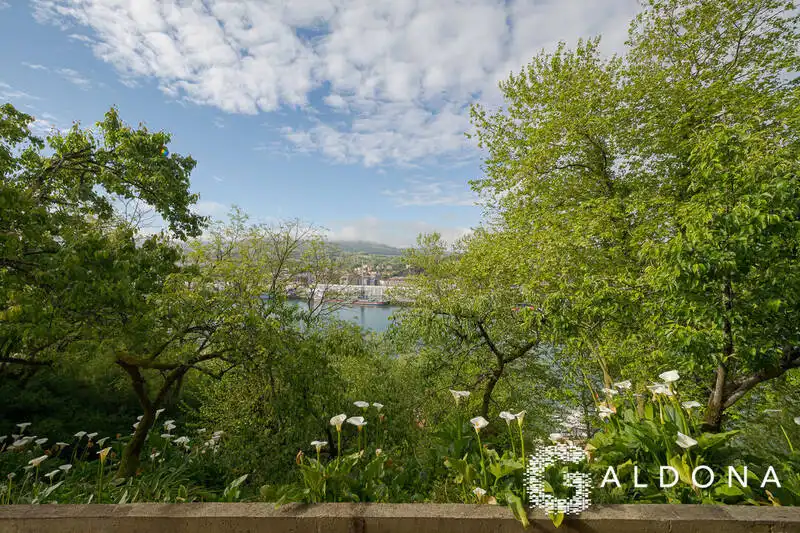 Jardín de Casa o chalet en venta en Pasaia con Calefacción, Jardín privado y Terraza