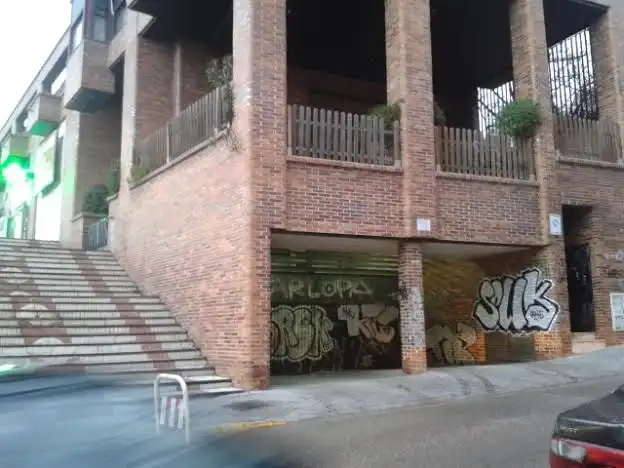 Außenansicht von Garage zur Miete in Madrid