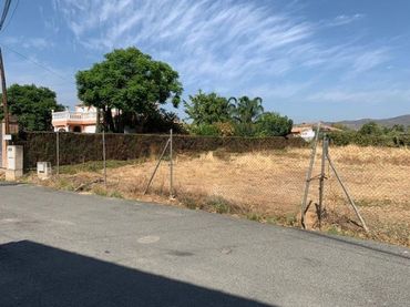 Terreno residenziale in vendita a Periurbano Oeste - Sierra