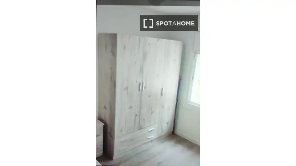Room in Pubilla Cases