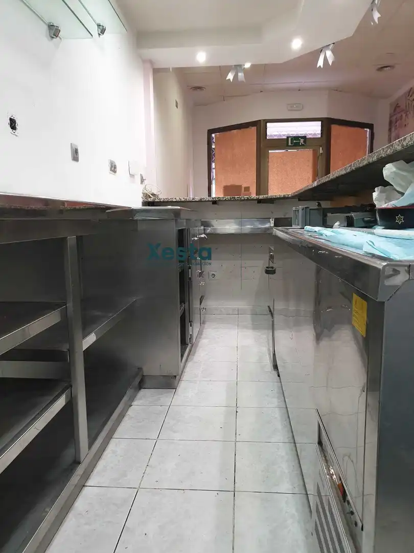 Local comercial en venda a Centro Urbano, imagen 8