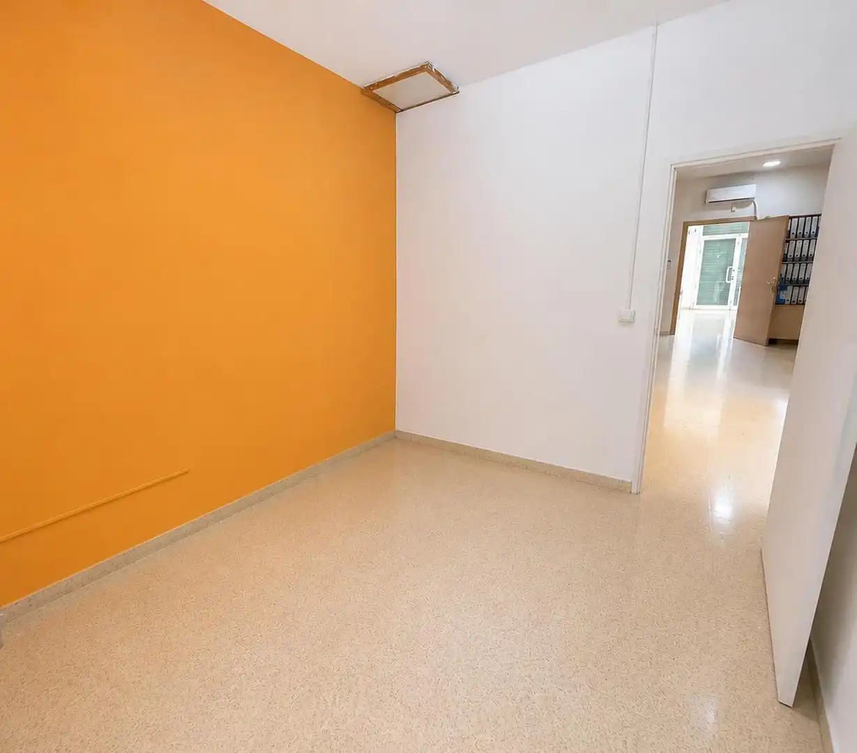 Local comercial de lloguer a L'Estany, imagen 9