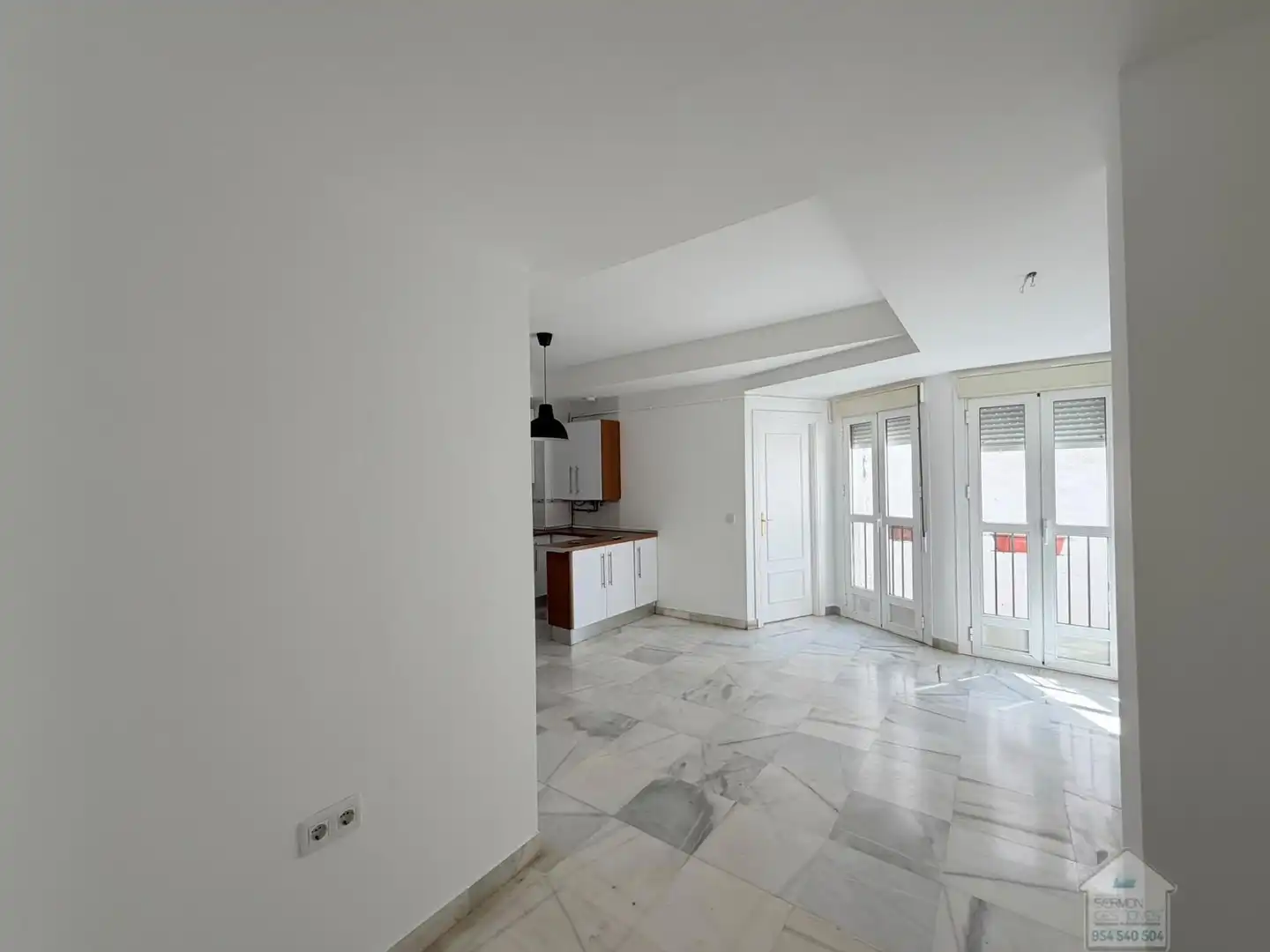 Apartament amb terrassa de lloguer a Casco Antiguo, imagen 3