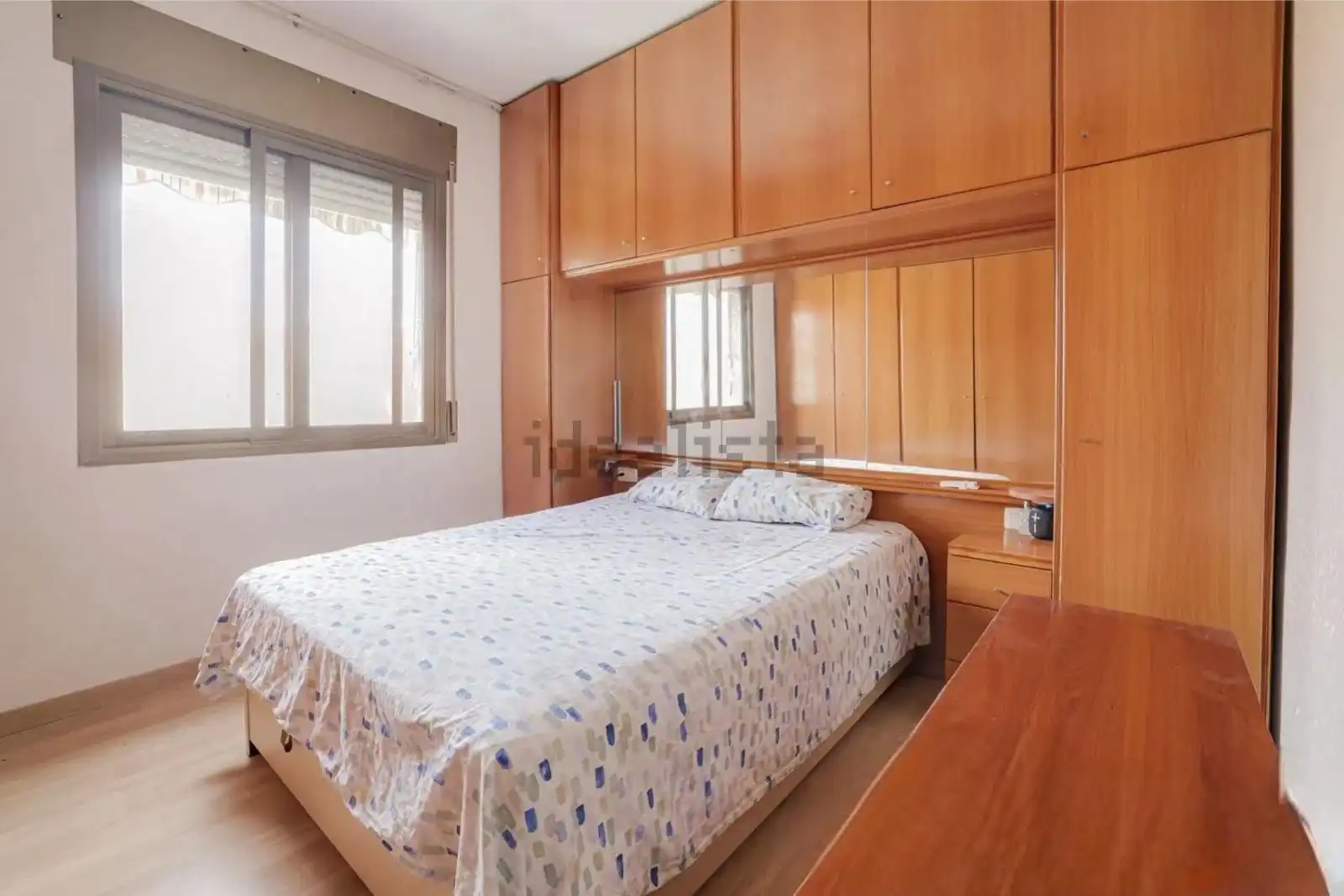 Schlafzimmer von Maisonette zum Verkauf in L'Hospitalet de Llobregat mit Klimaanlage, Heizung und Parkett