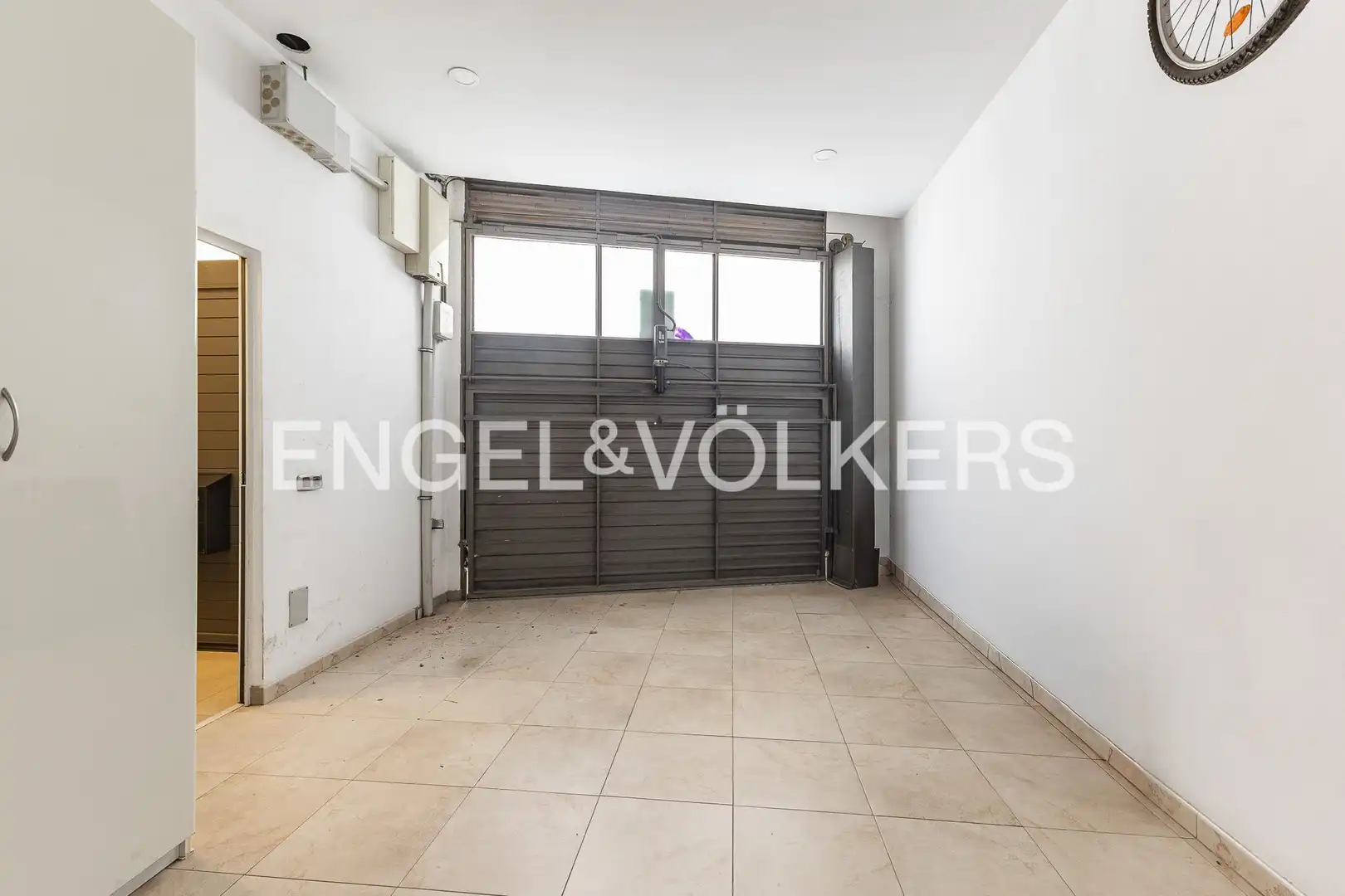 Casa adosada en venta en Barcelona con Aire acondicionado, Calefacción y Jardín privado