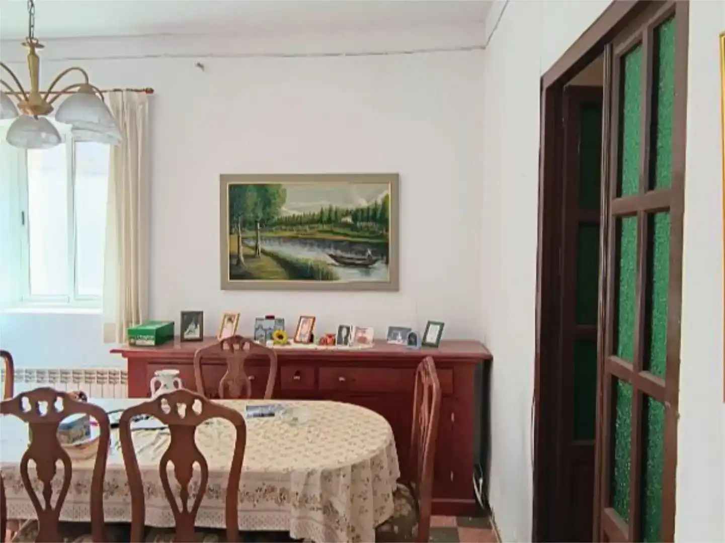 Comedor de Casa adosada en venta en Ledaña con Jardín privado, Trastero y Amueblado