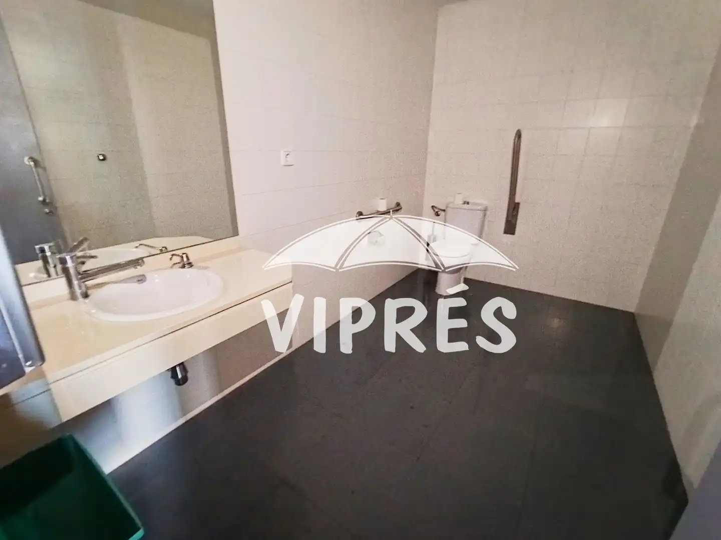 Bathroom of Office for rent in Mérida