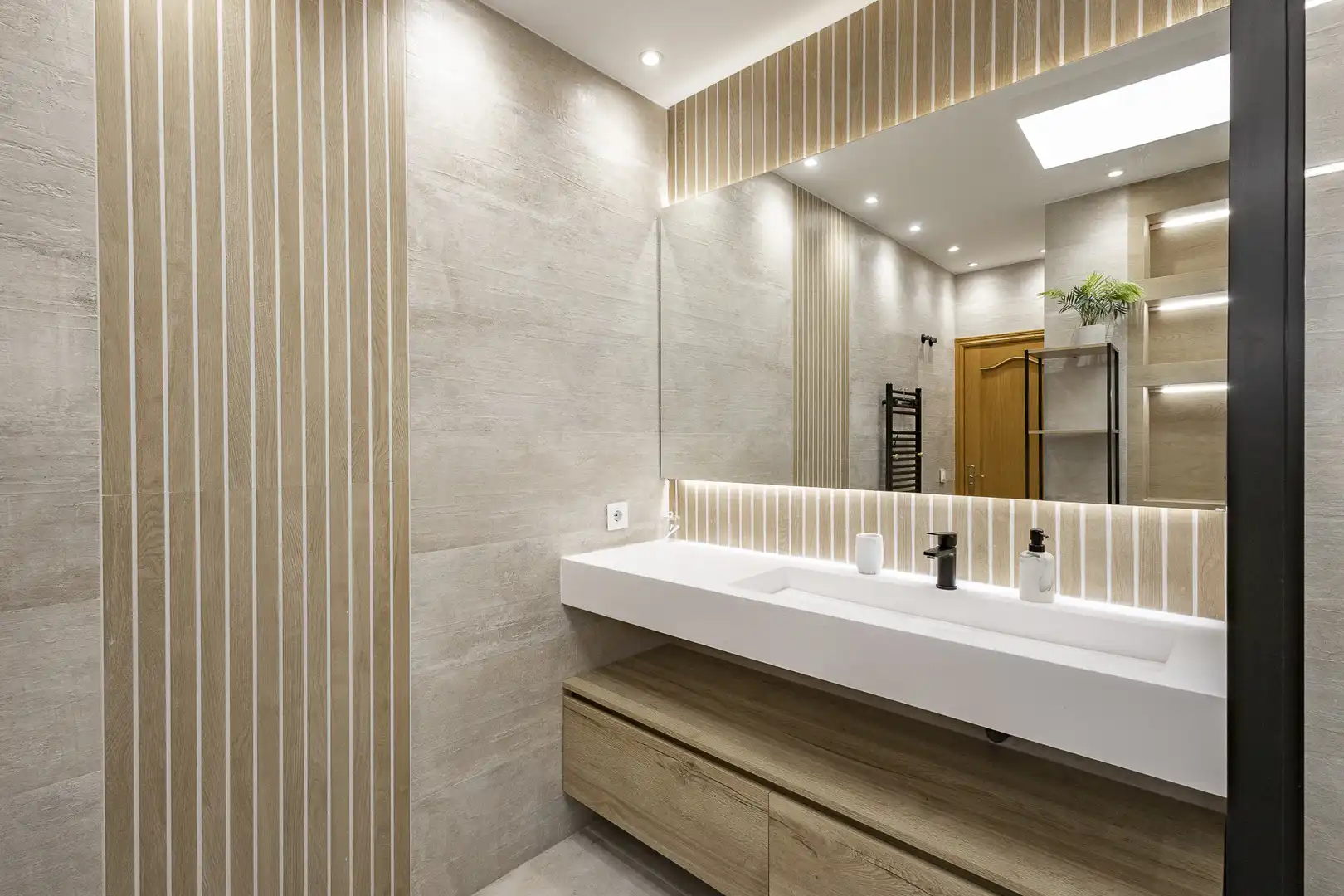 Badezimmer von Haus oder Chalet zur Miete in Sitges mit Klimaanlage, Heizung und Privatgarten