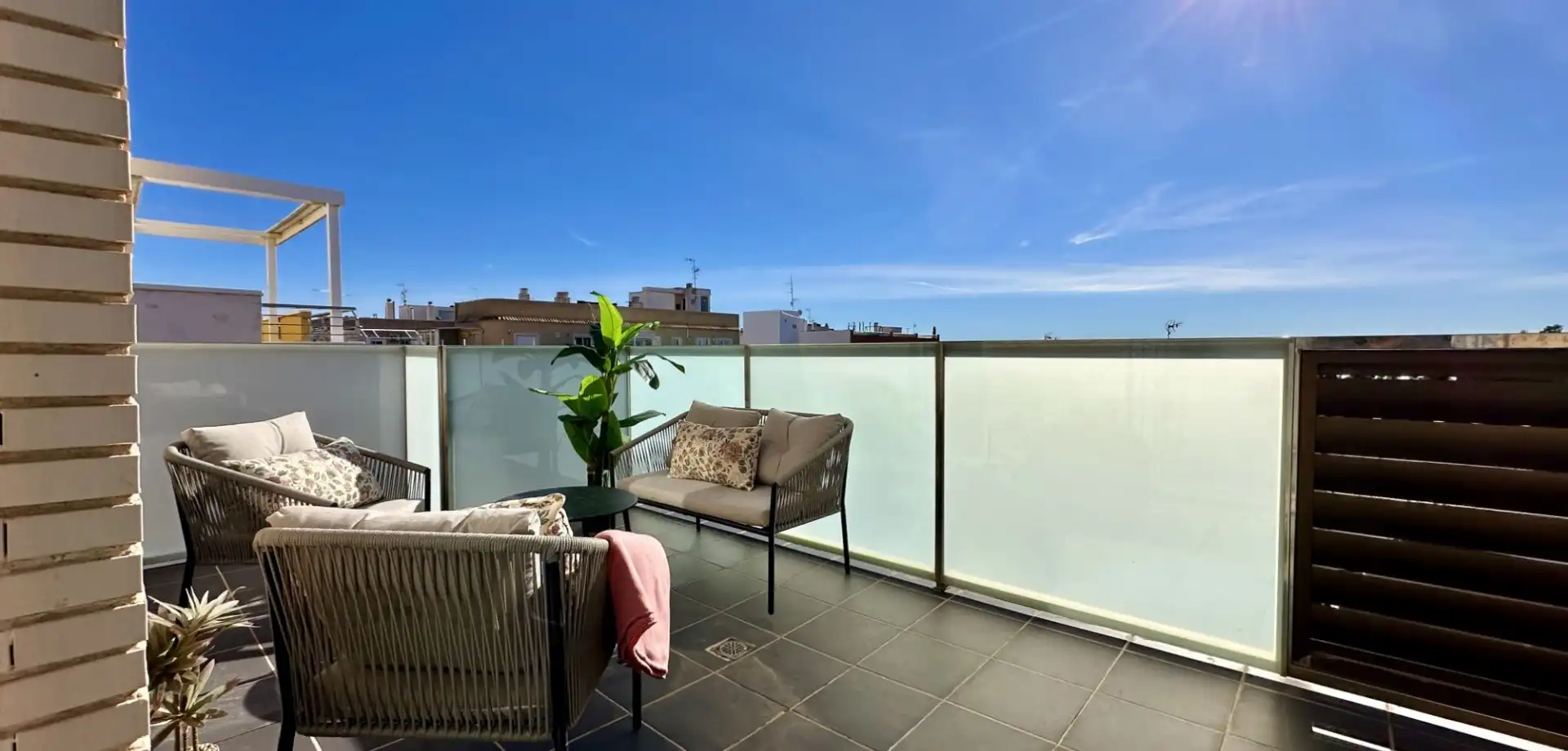 Terrassa de Apartament en venda en Torrevieja amb Aire condicionat, Terrassa i Moblat