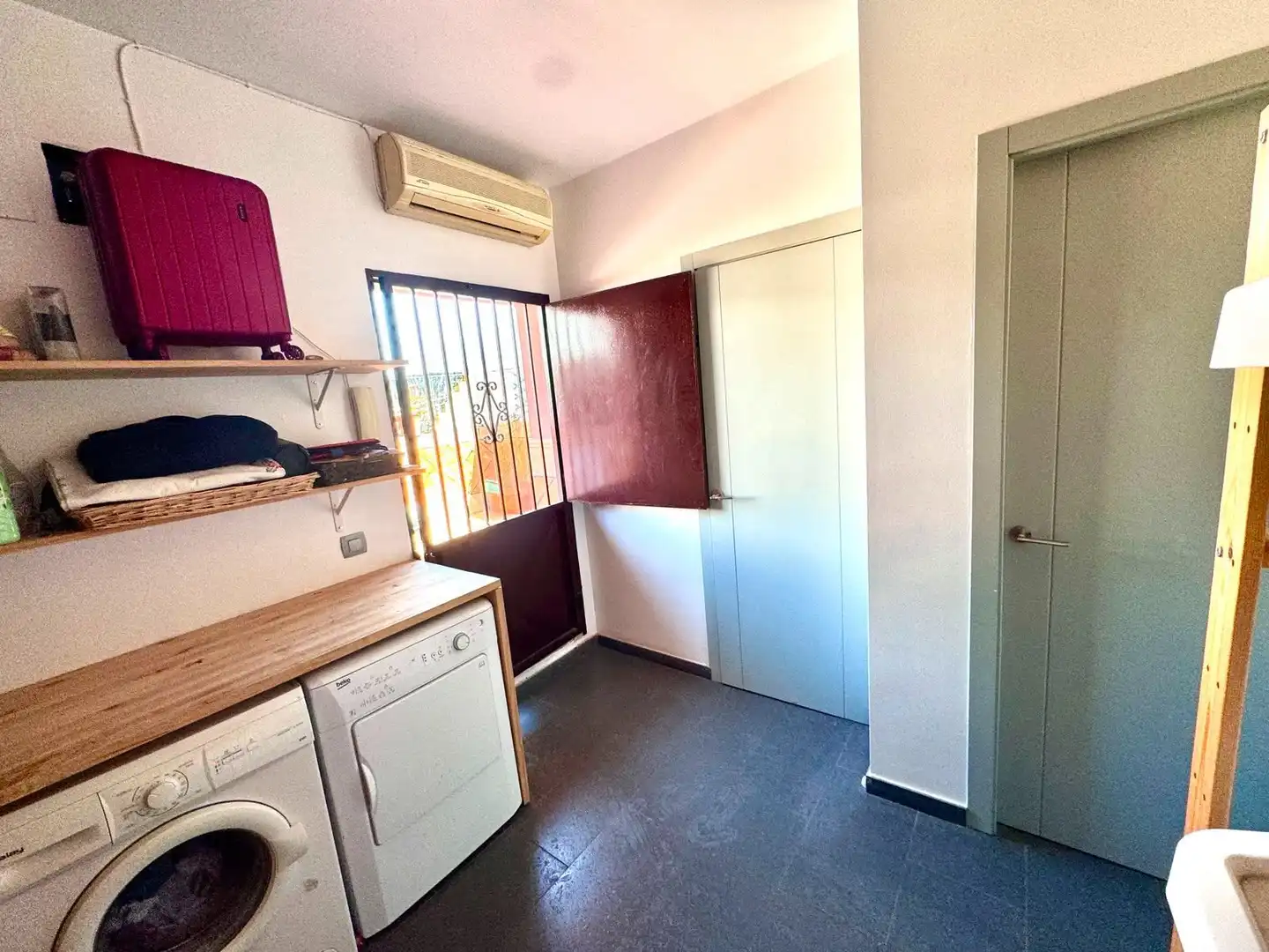 Casa adosada en venta en Barbate