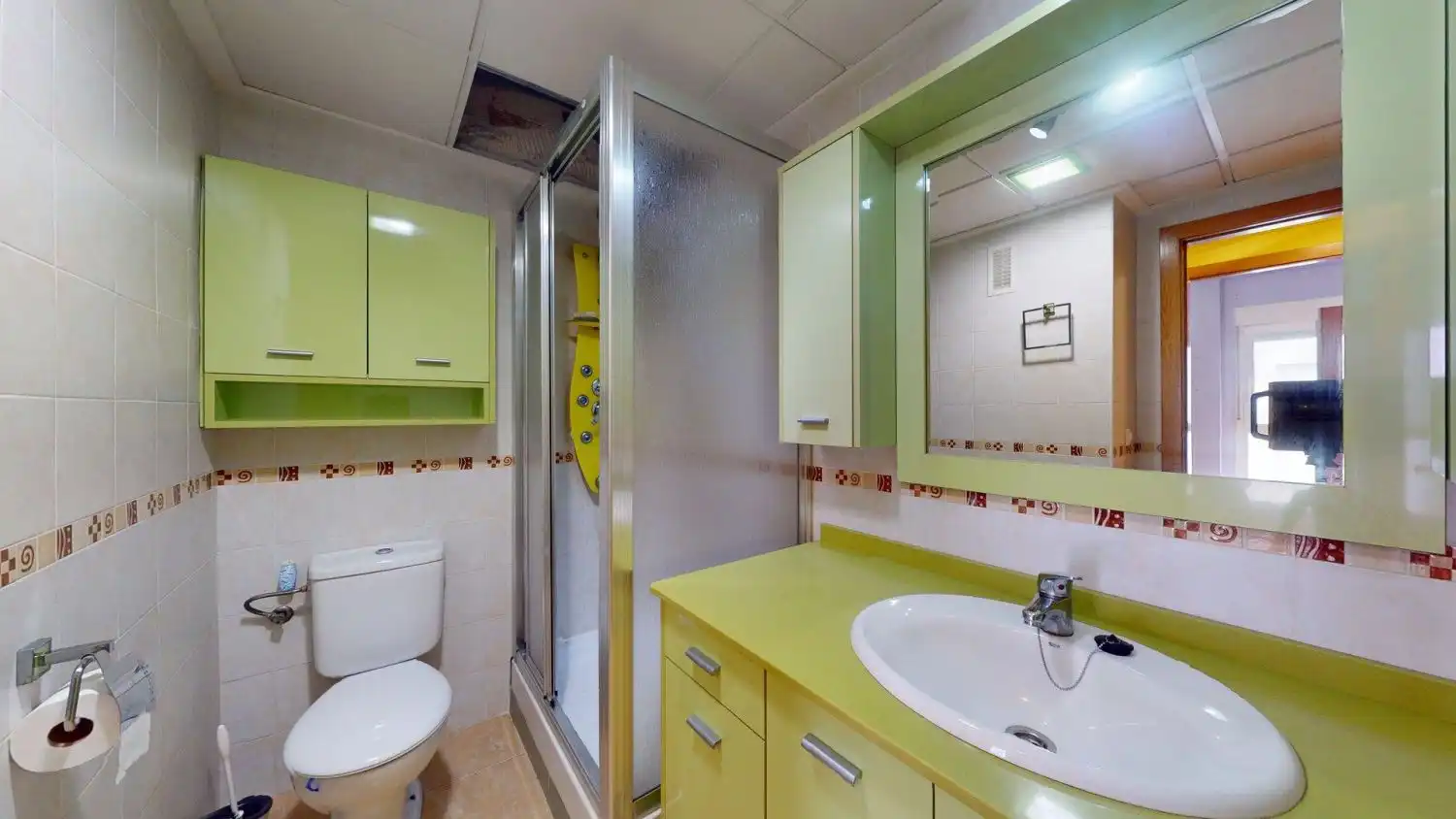 Baño de Piso en venta en Alicante / Alacant con Aire acondicionado, Calefacción y Trastero