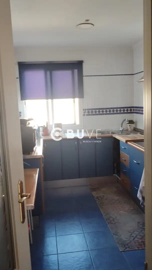 Cuina de Pis en venda en La Algaba amb Aire condicionat i Terrassa