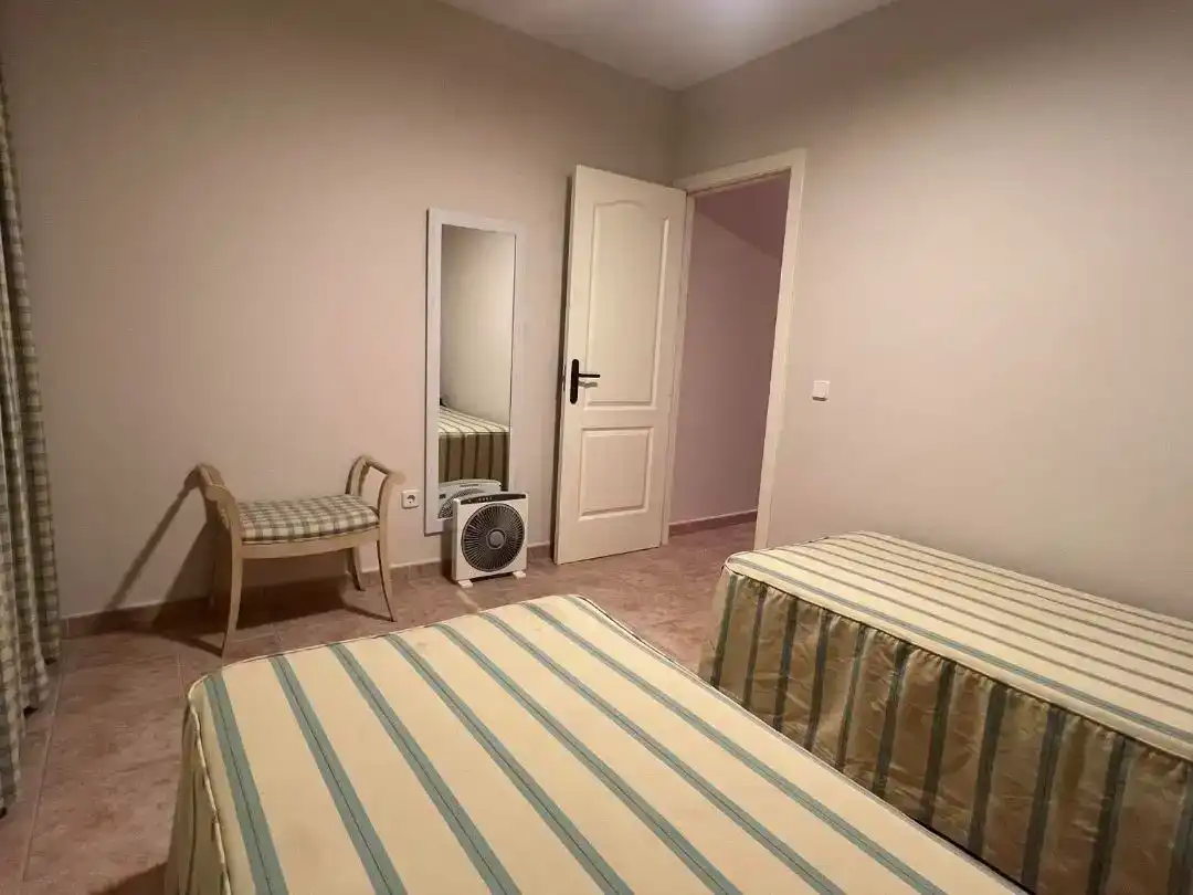 Dormitori de Casa adosada de lloguer en Islantilla Golf