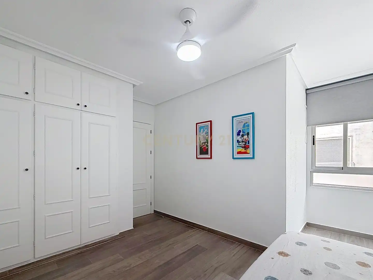 Bedroom of Apartments for rent in Torrevieja  with Air Conditioner, Oven and Washing machine