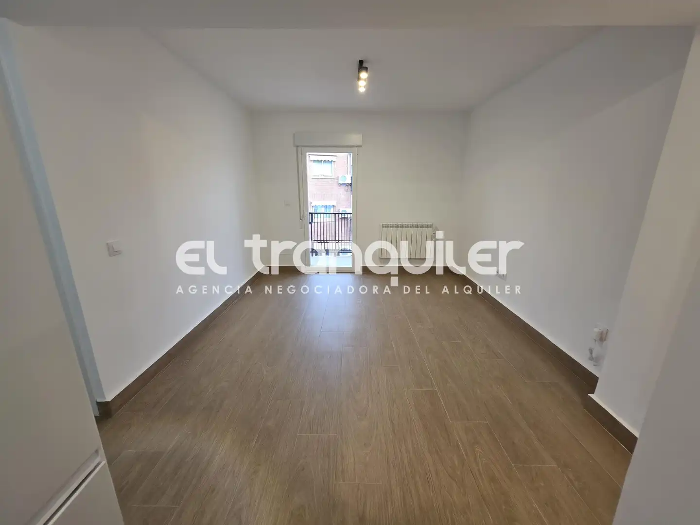 Sala de estar de Piso en venta en Madrid con Terraza y Lavadora