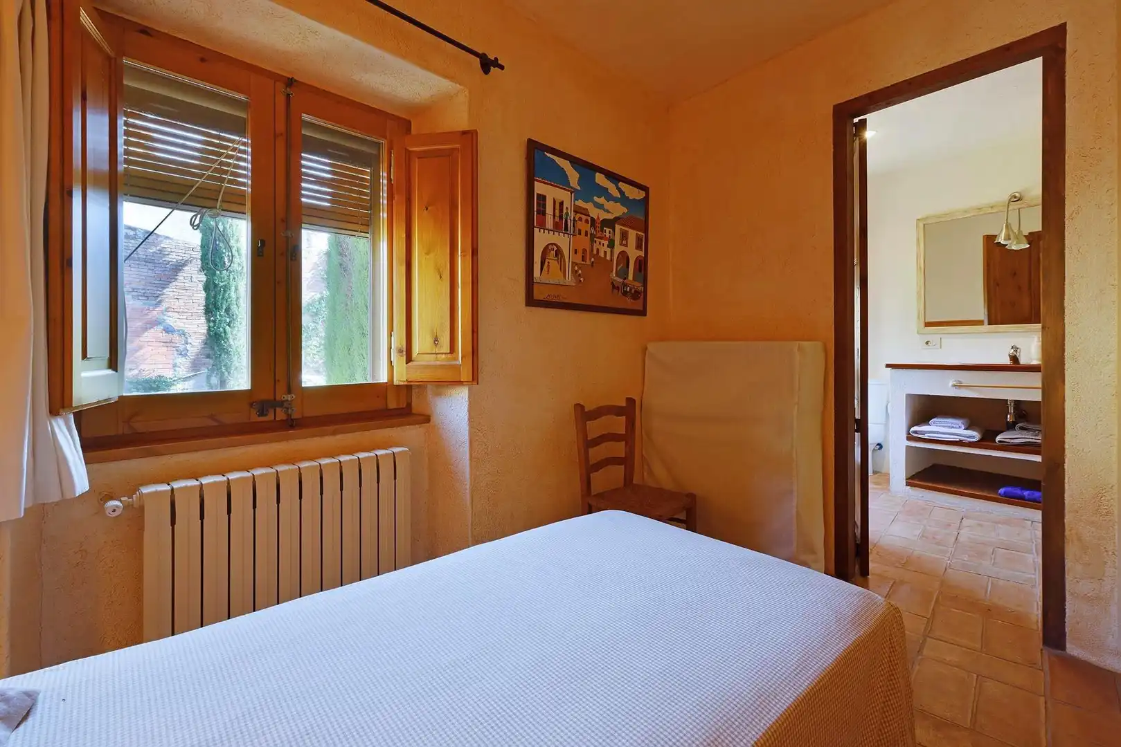 Dormitori de Finca rústica en venda en La Bisbal d'Empordà amb Aire condicionat, Calefacció i Terrassa