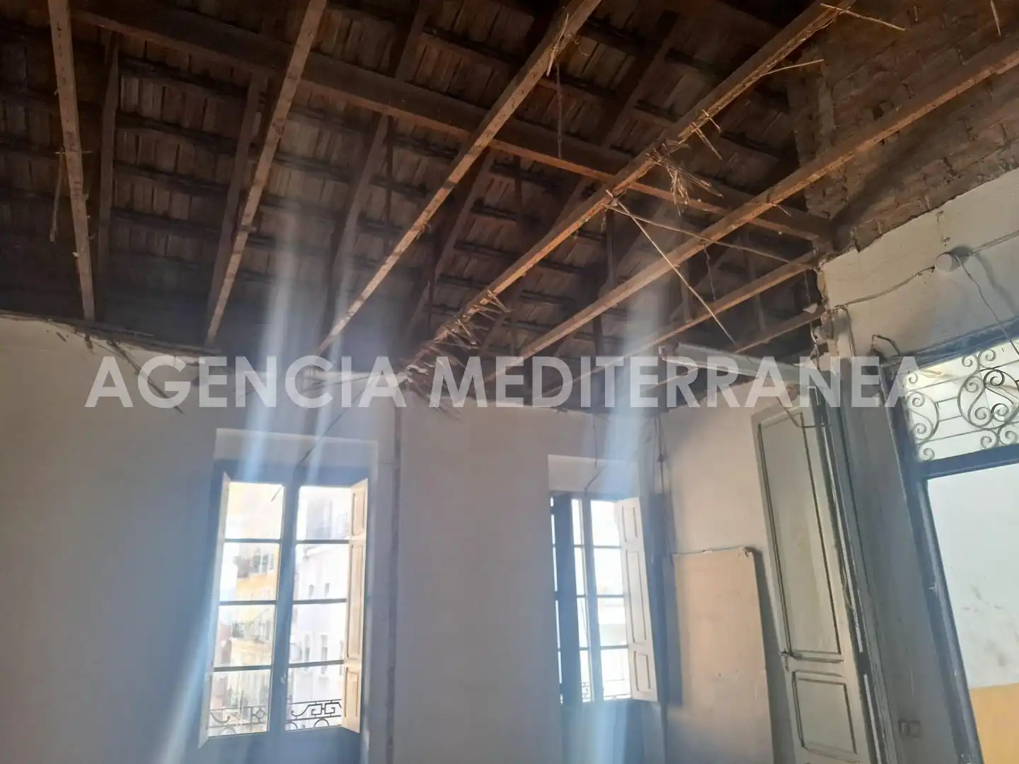 Piso en venta en Valencia con Terraza y Balcón