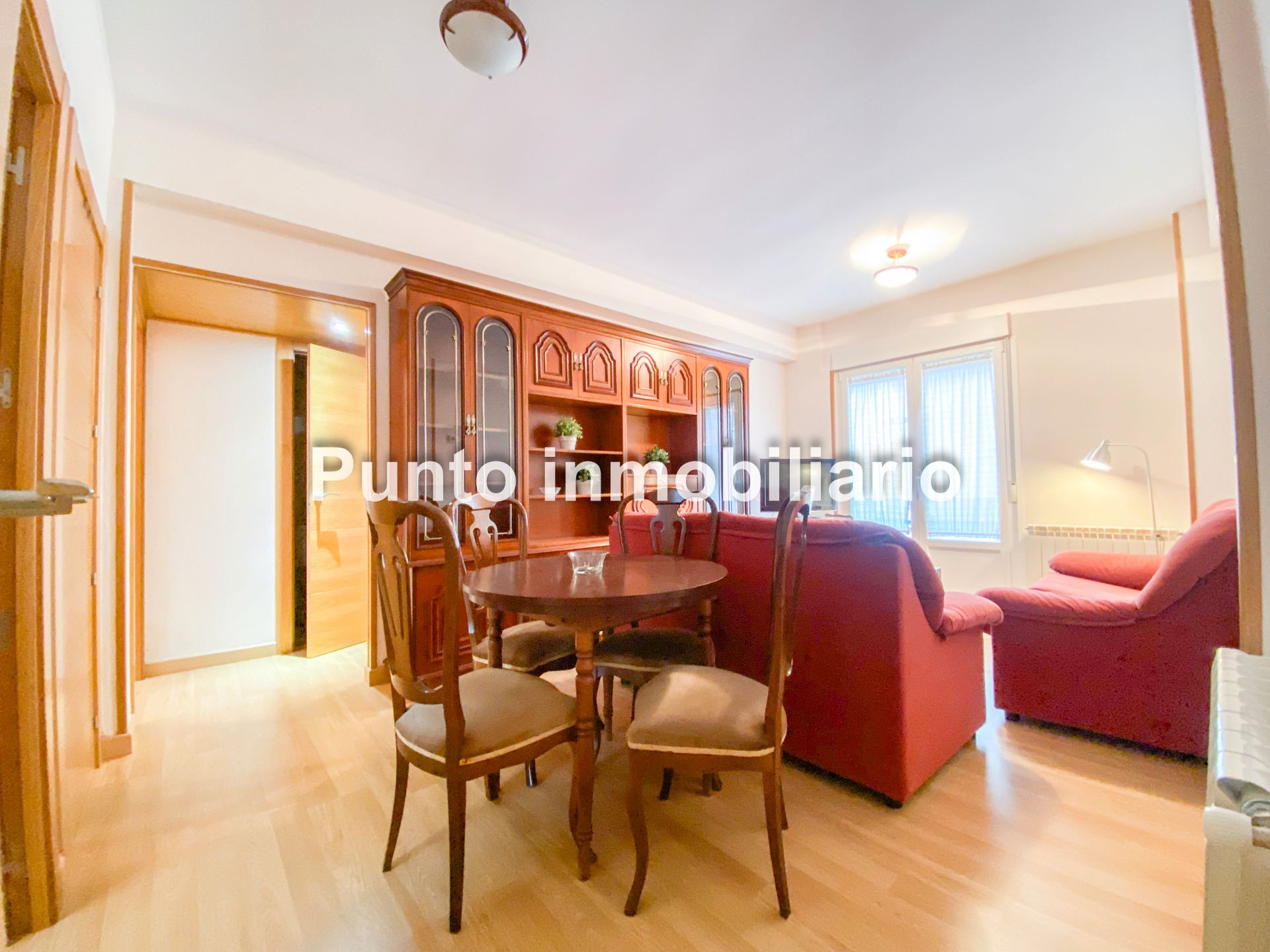 Sala de estar de Piso en venta en Valladolid Capital con Calefacción y Parquet