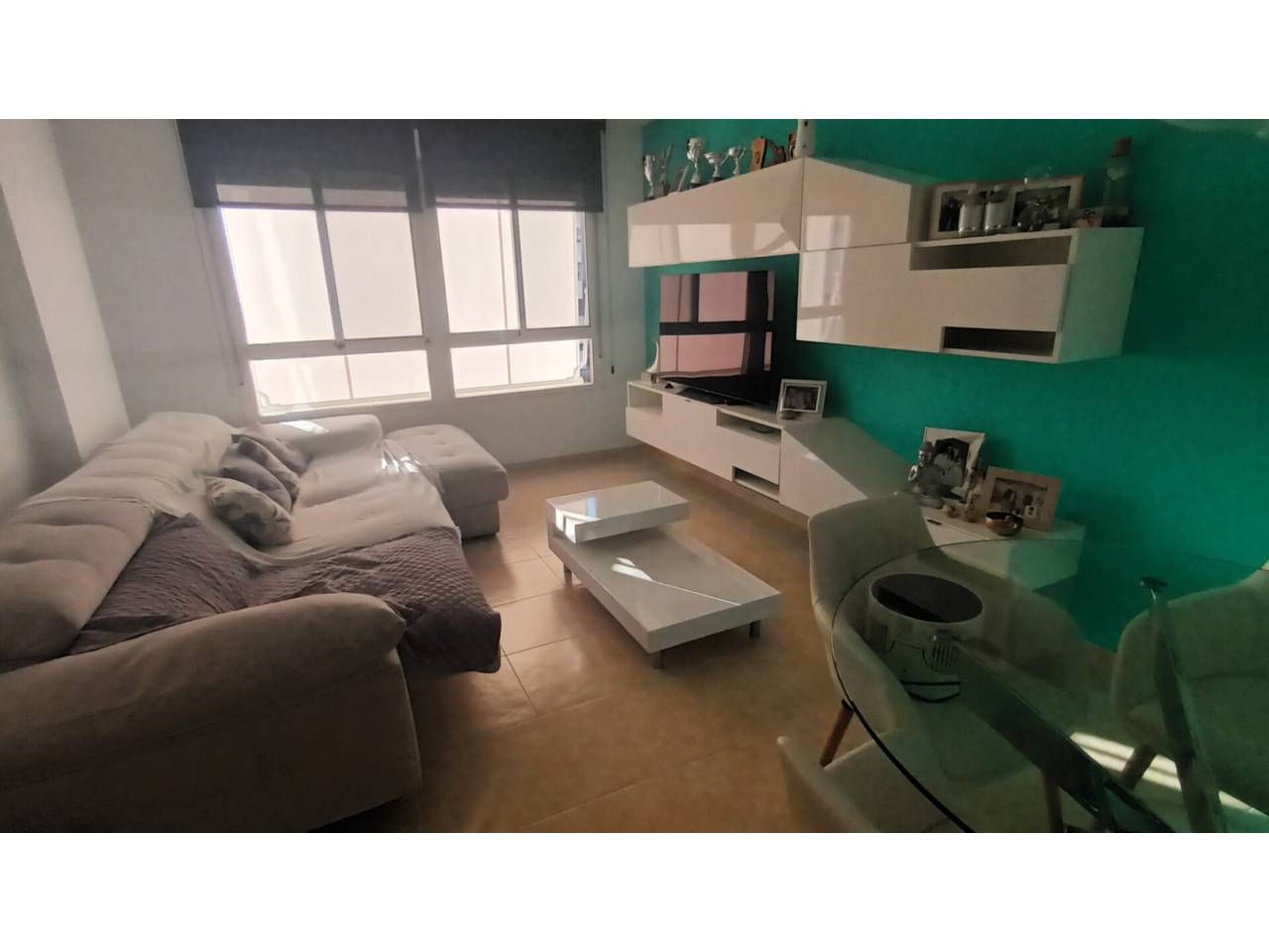 Living room of Flat for sale in Castellón de la Plana / Castelló de la Plana  with Air Conditioner, Storage room and Furnished