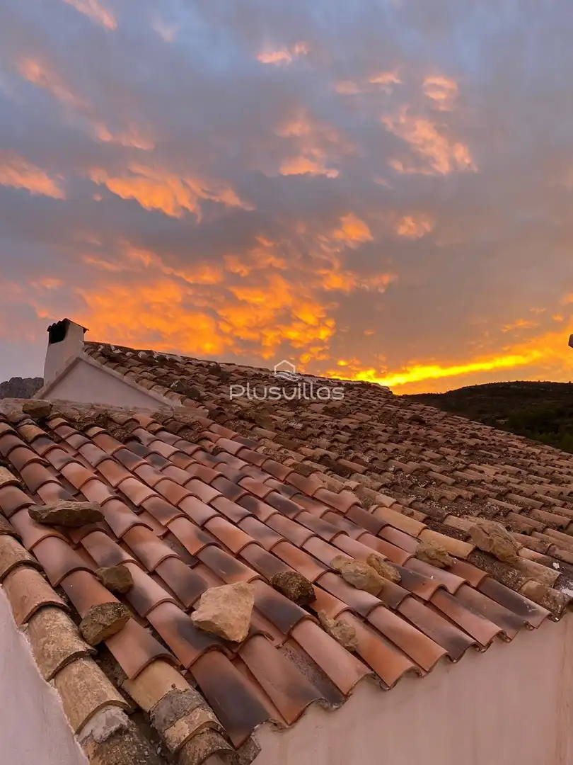 Vista exterior de Casa o xalet en venda en Llíber