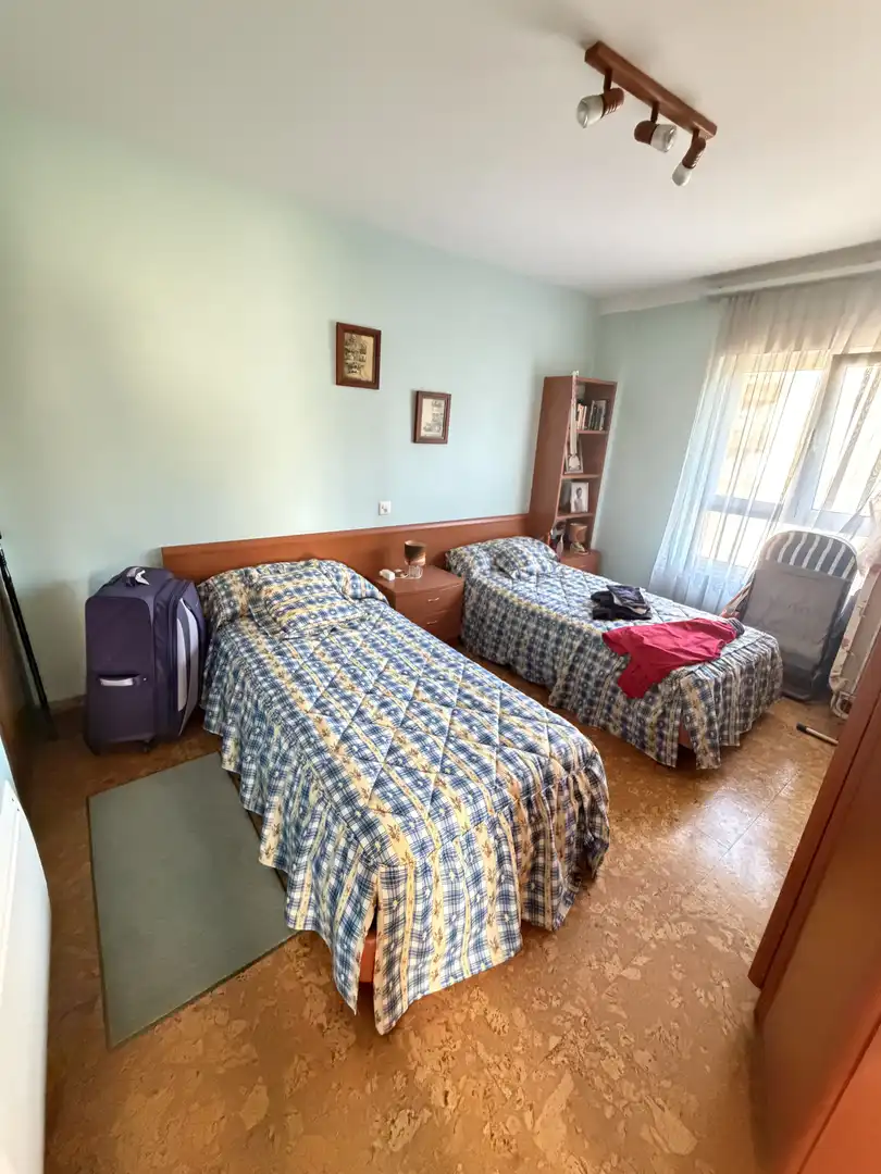 Habitación de Piso en venta en Castrillón con Jardín privado, Trastero y Amueblado
