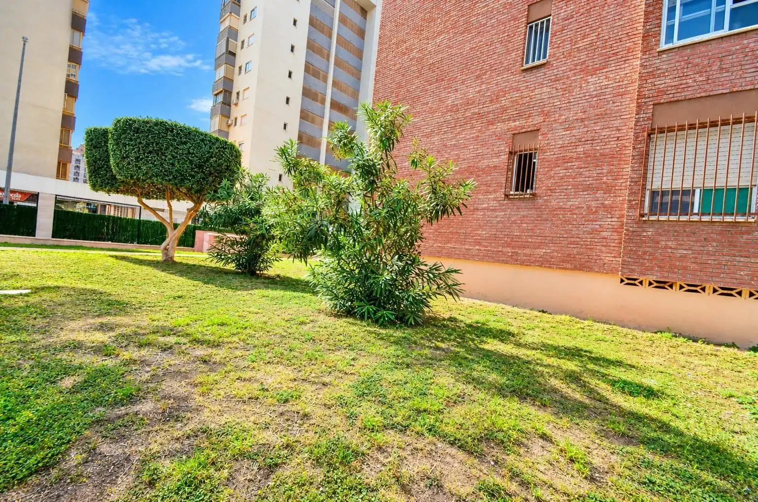 Apartamento con terraza en venta en Juzgados - Plaza de Toros, imagen 2