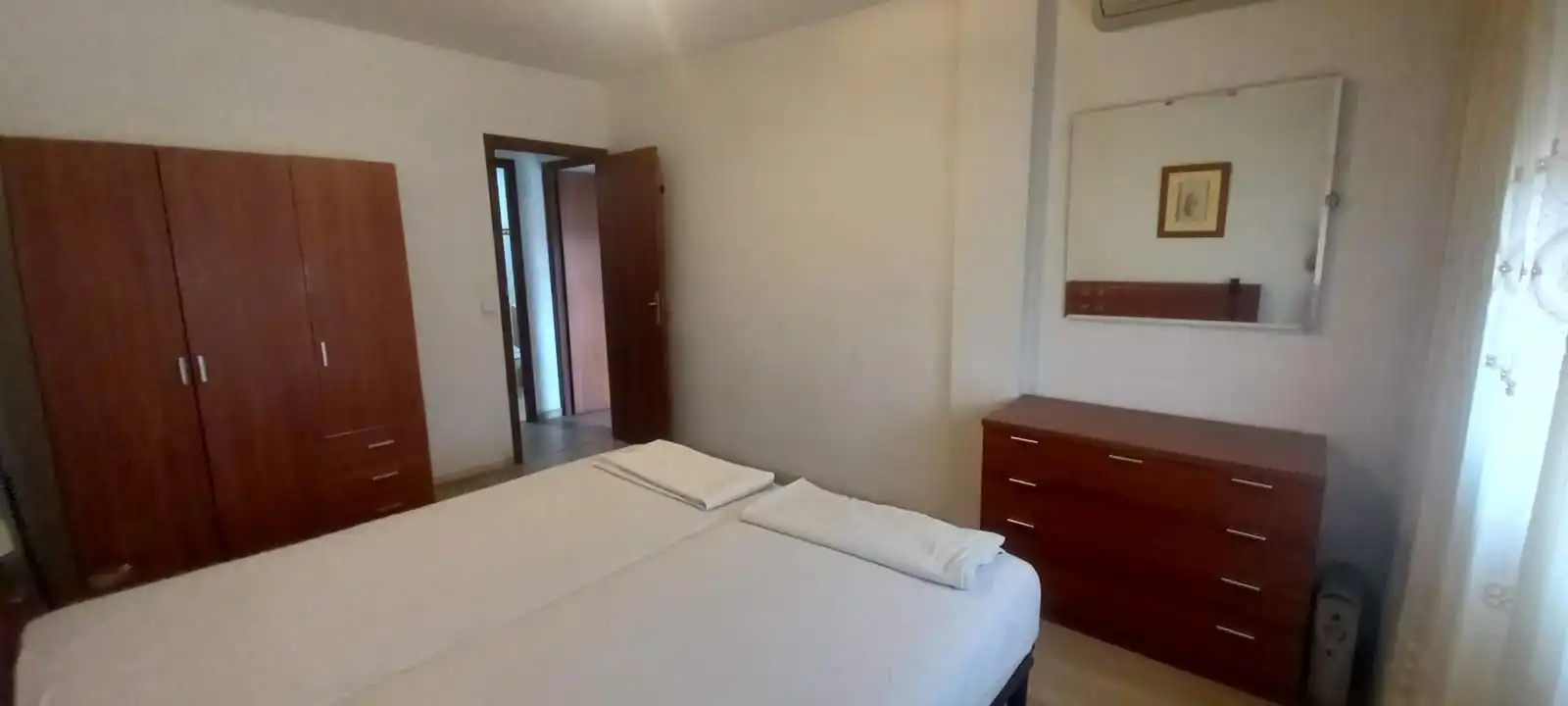 Habitación de Piso de alquiler en Rubí con Aire acondicionado, Terraza y Amueblado
