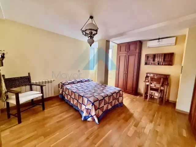 Habitación de Piso en venta en Alcalá de Henares con Aire acondicionado, Calefacción y Parquet