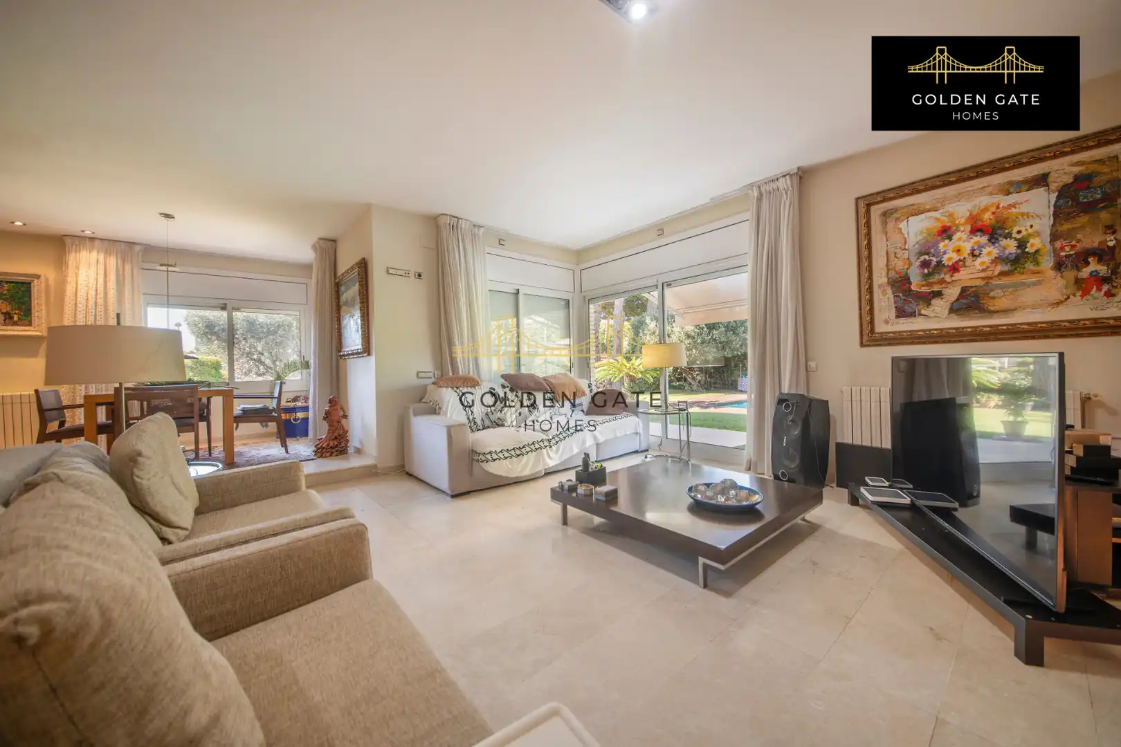 Sala de estar de Casa o chalet en venta en Alella con Aire acondicionado, Calefacción y Jardín privado