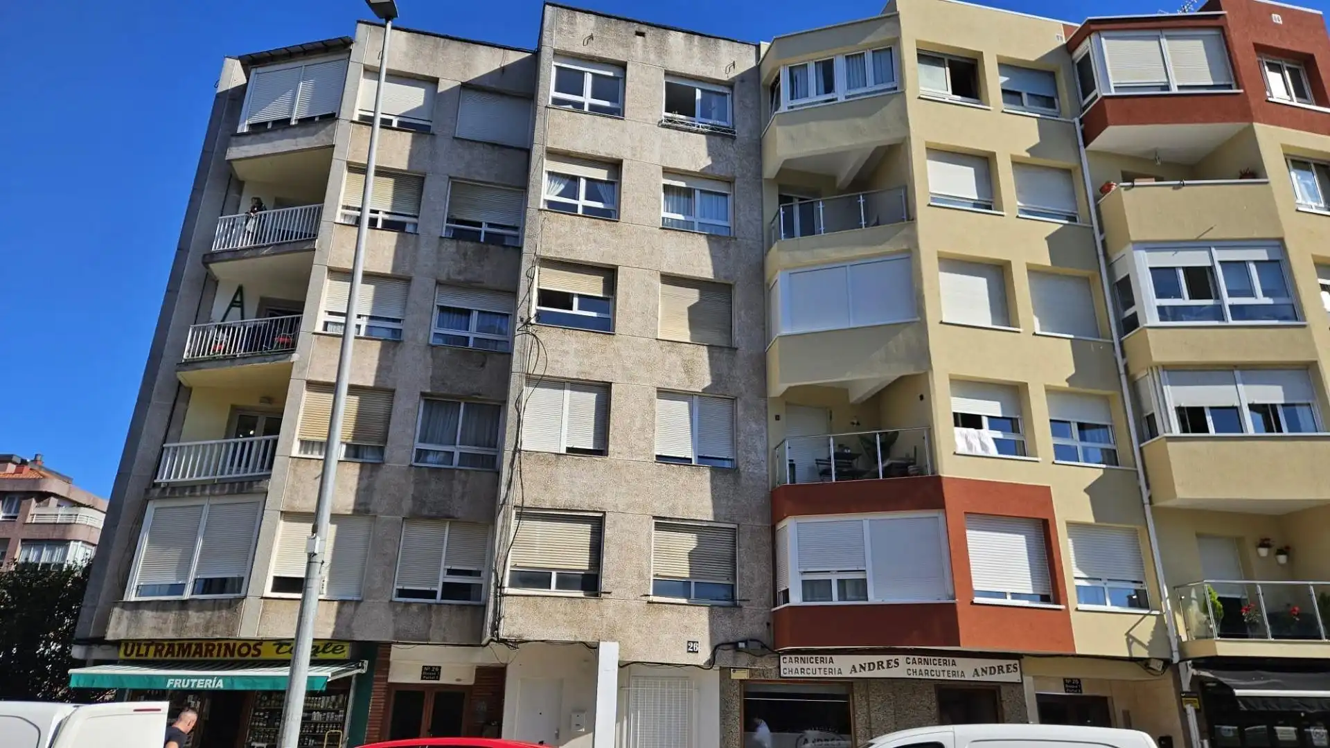 Vista exterior de Pis en venda en Santander amb Calefacció