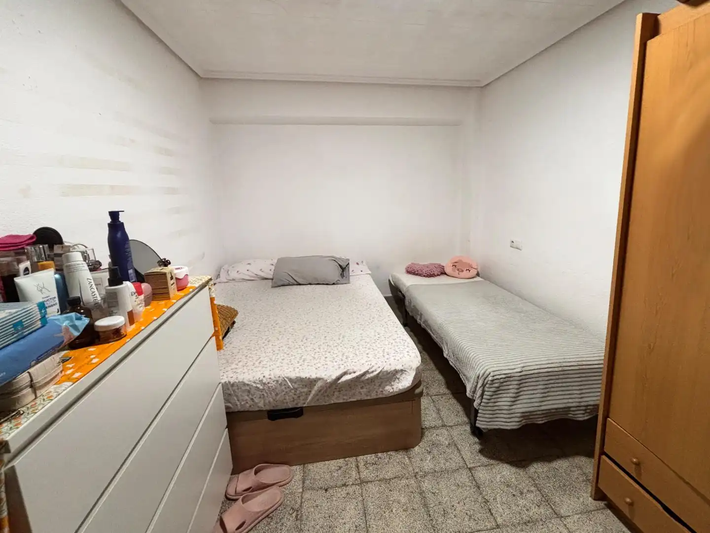 Habitación de Piso en venta en Valencia con Amueblado