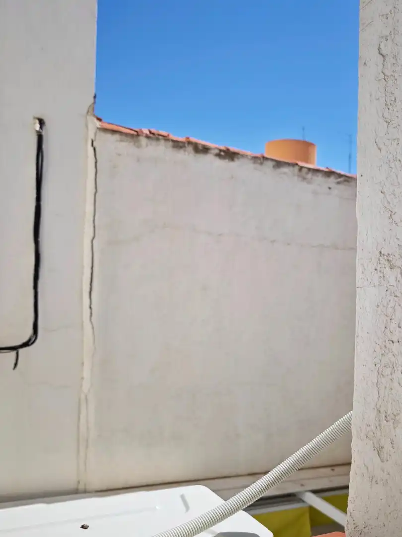 Außenansicht von Wohnung zur Miete in Madrid mit Klimaanlage, Heizung und Terrasse