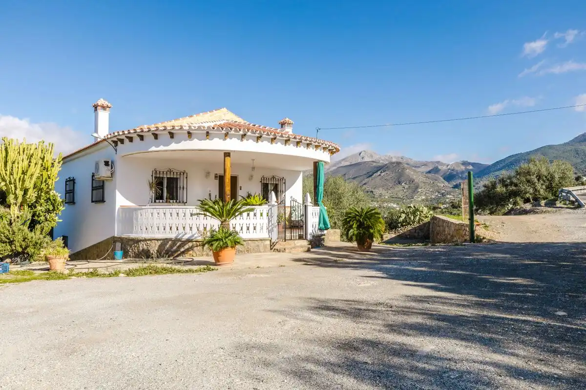 Villa con giardino in vendita a Alcaucín