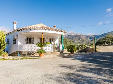 Villa avec jardin à vendre à Alcaucín