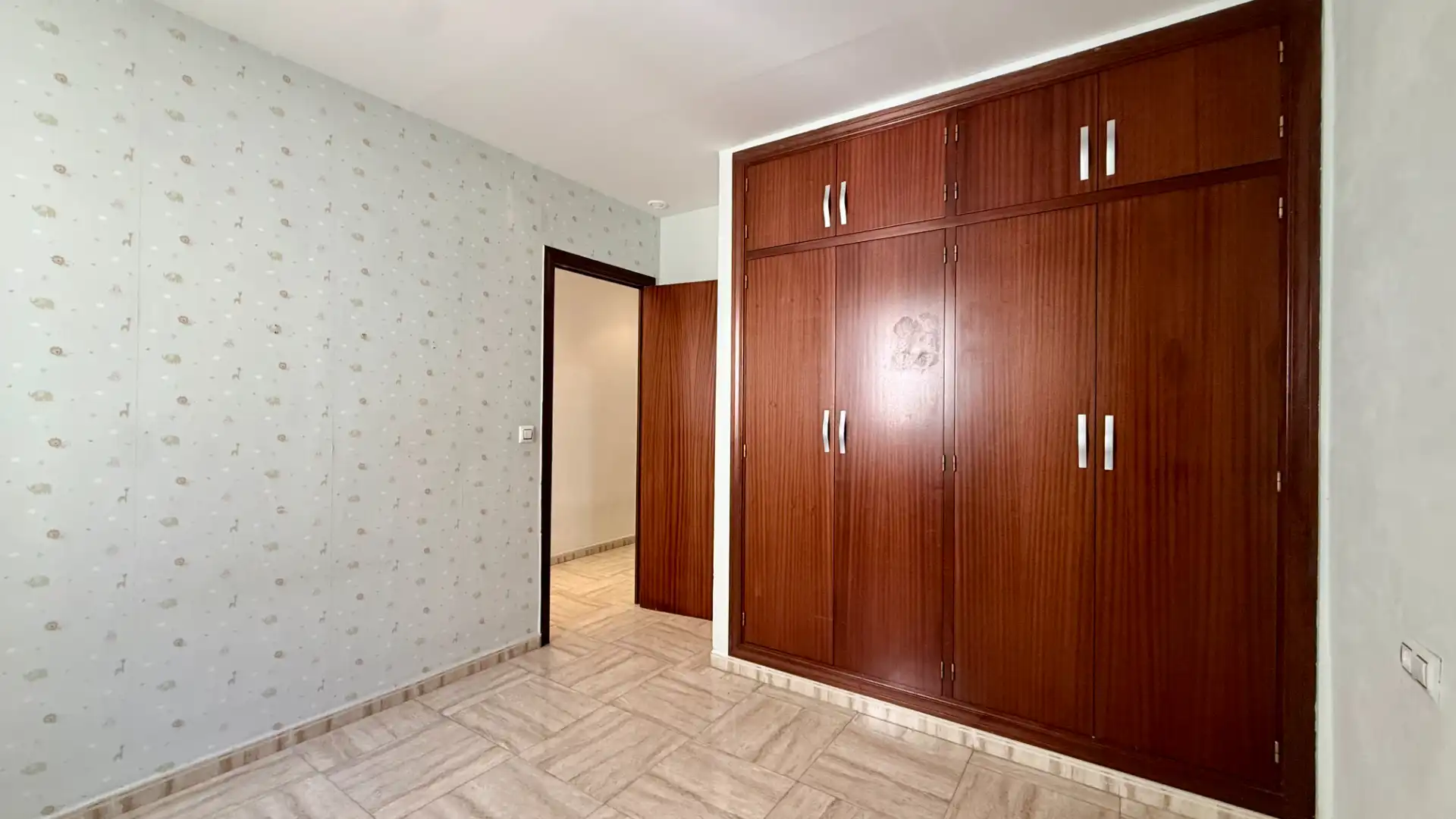 Habitación de Piso en venta en Cádiz con Aire acondicionado