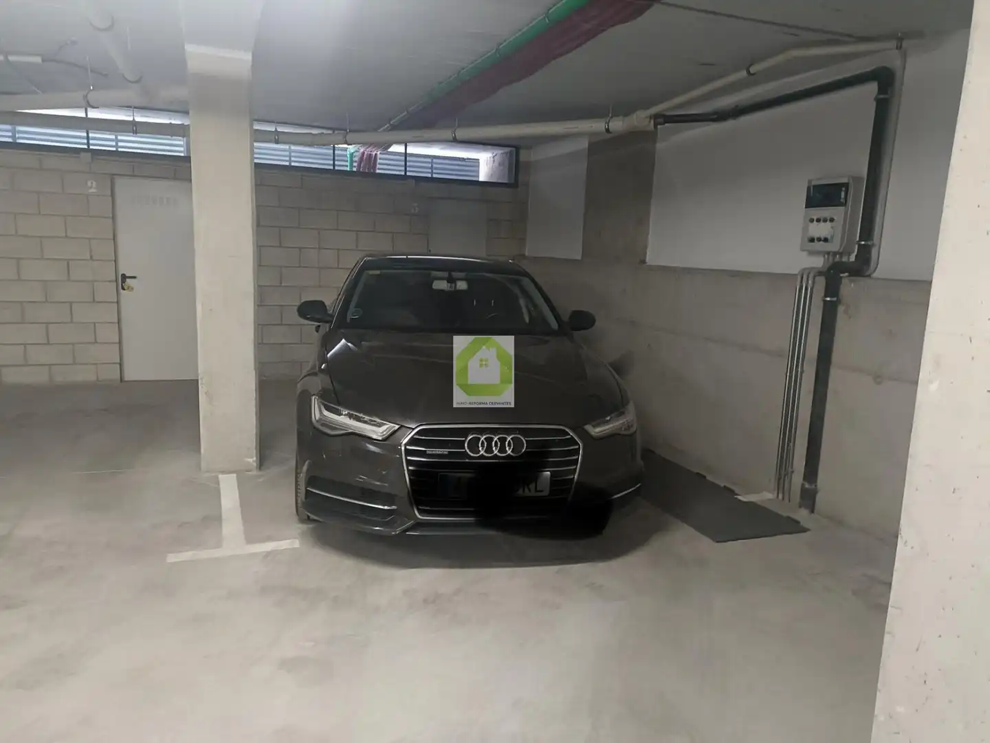 Parkplatz von Dachboden zur Miete in Armilla mit Klimaanlage, Terrasse und Abstellraum