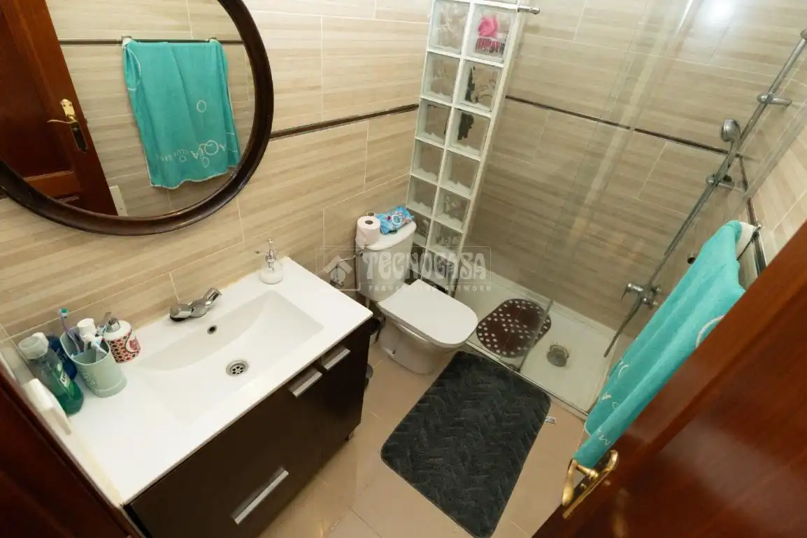 Baño de Piso en venta en Granadilla de Abona con Trastero
