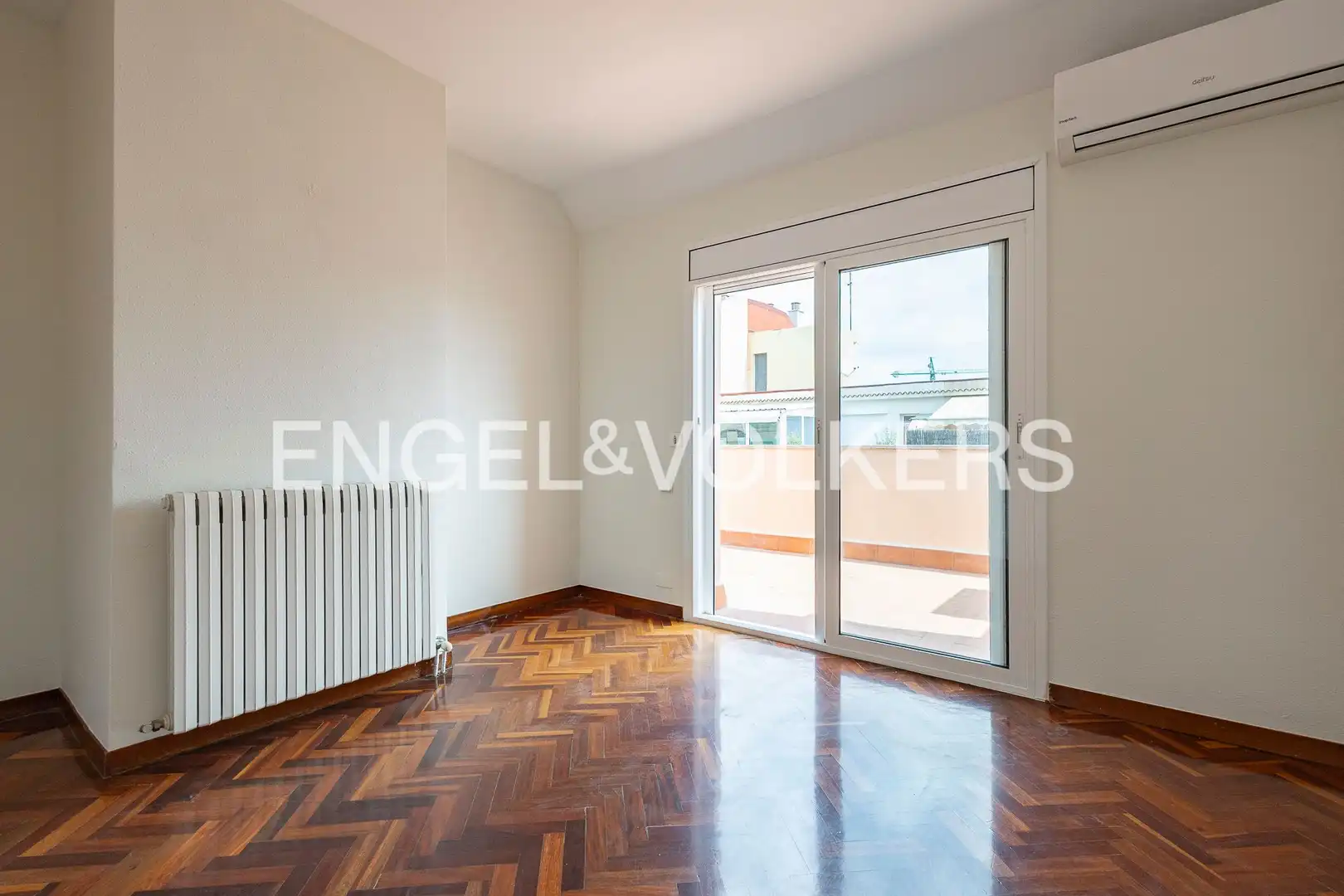 Terraza de Ático de alquiler en Barcelona con Aire acondicionado, Calefacción y Parquet