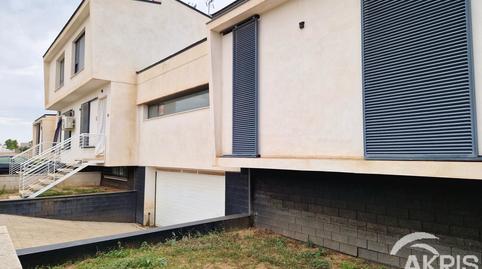 Foto 3 de Casa adosada en venta en Navarra, Burguillos de Toledo, Toledo