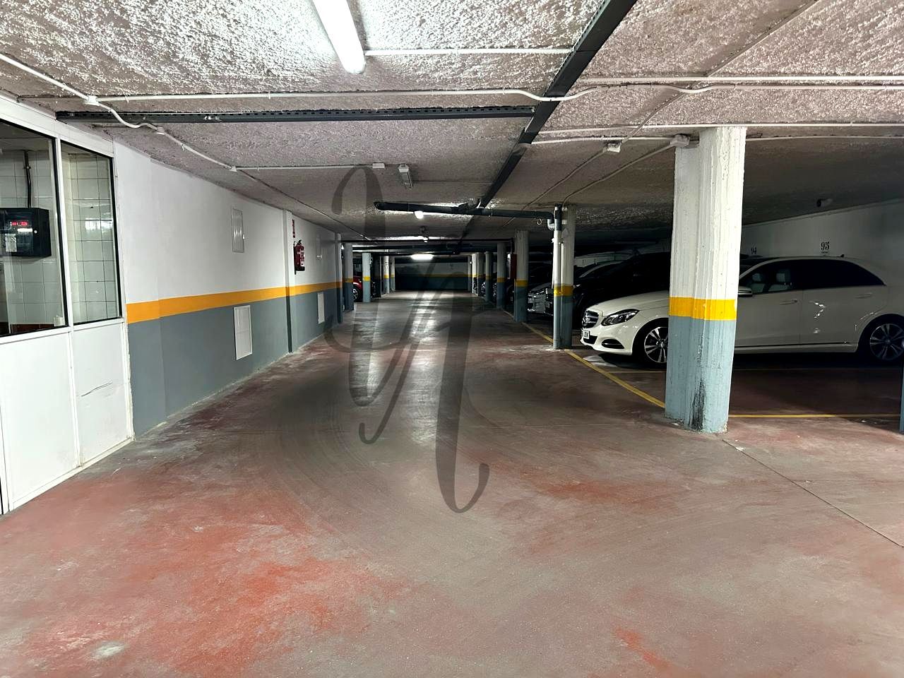 Parking of Garage for sale in  Madrid Capital