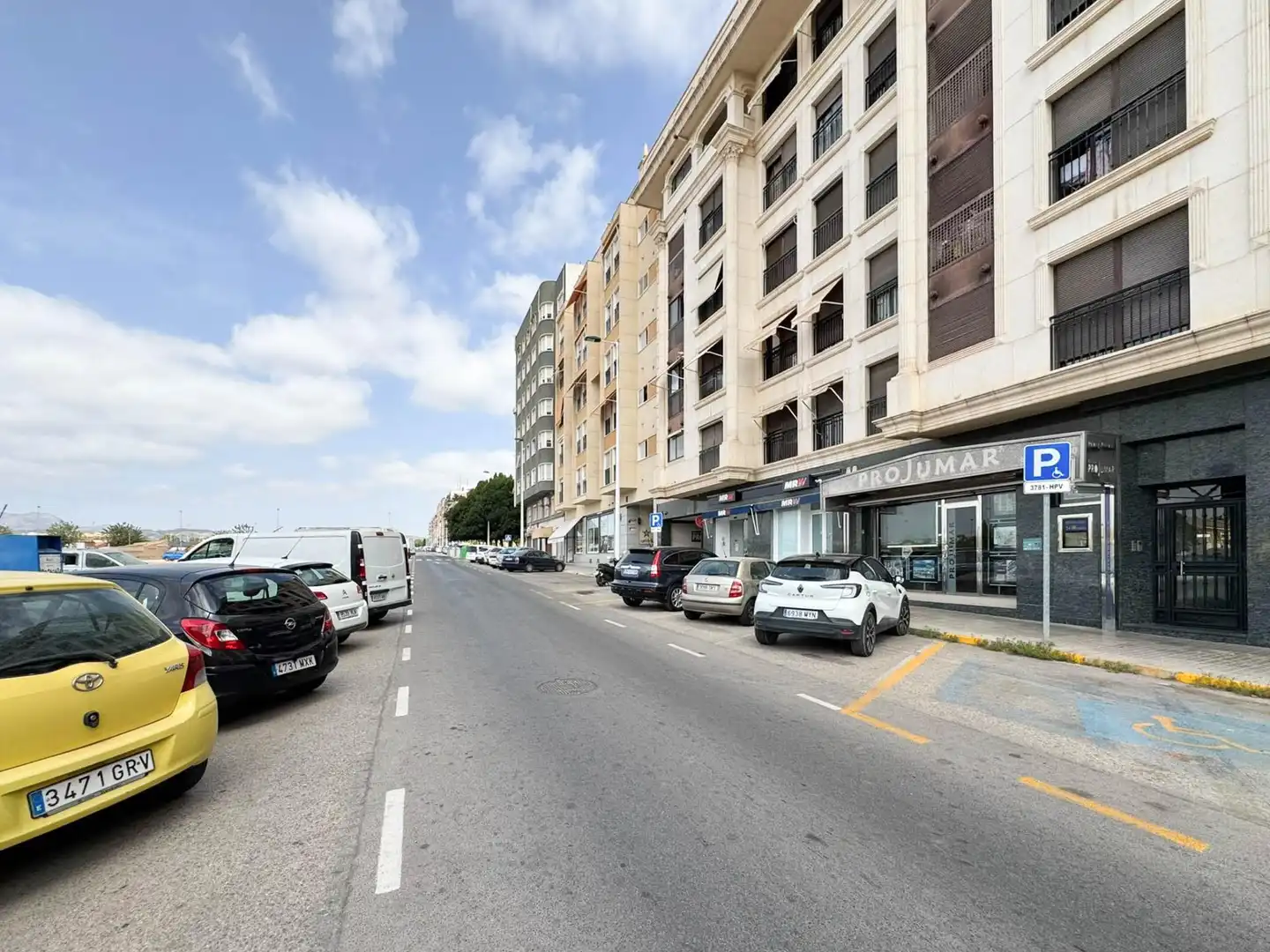 Business premises to rent in Calle JOAQUIN MARTINEZ MACIA, imagen 2