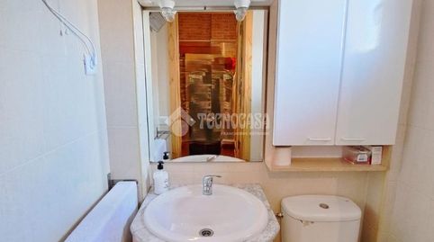 Foto 4 de Casa adosada en venta en Reyes, Parla