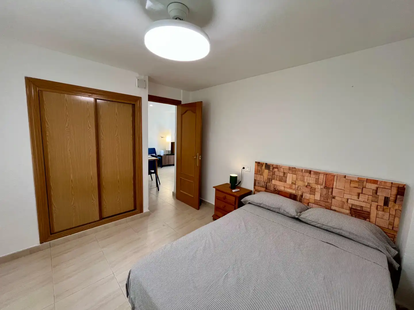 Flat for rent in Carrer de Mendizábal, 41, La Malva-rosa